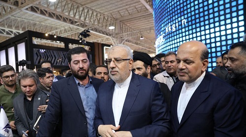 وزیر-نمایگاه نفت و گاز